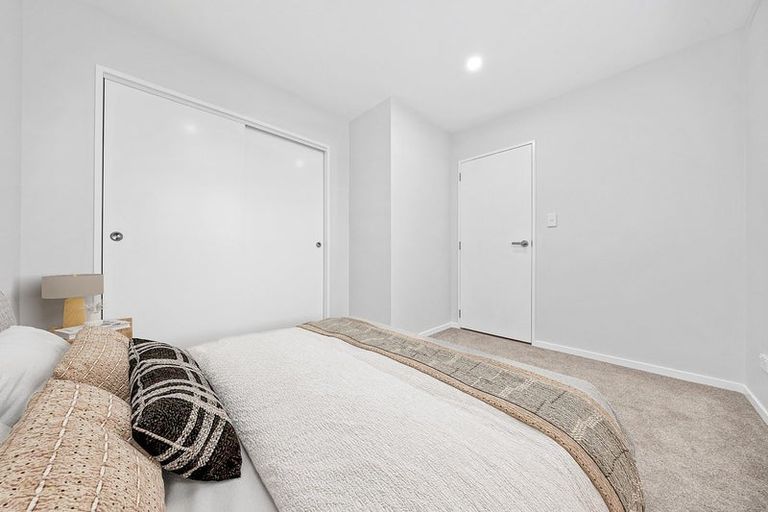 Photo of property in 10 Tukari Lane, Mangere Bridge, Auckland, 2022