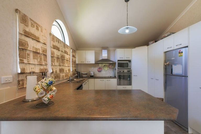 Photo of property in 15 Syracuse Place, Albany, Auckland, 0632