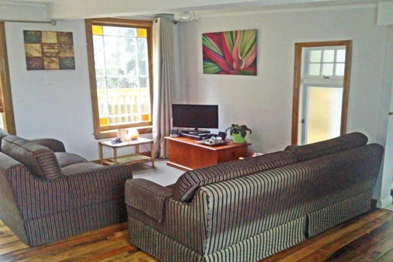 Photo of property in 19 Albany Heights Road, Dairy Flat, Albany, 0792