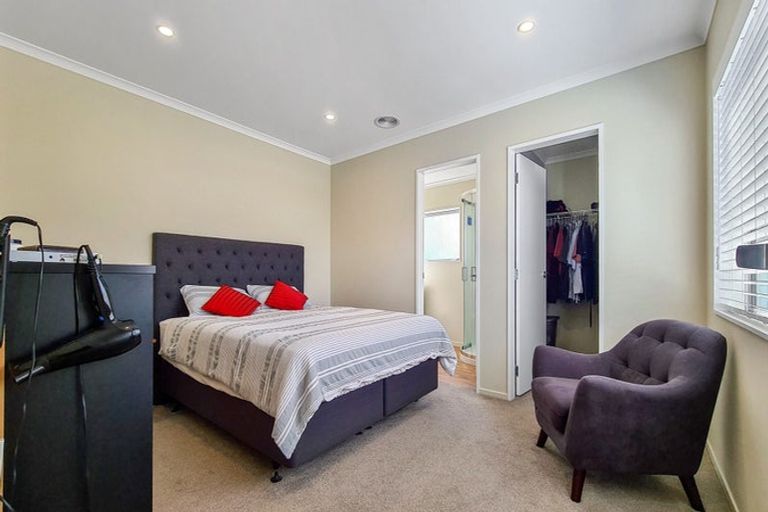 Photo of property in 149 Amesbury Drive, Churton Park, Wellington, 6037