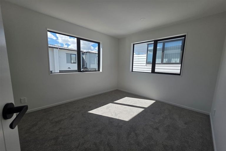 Photo of property in 8a Cheviot Street, Mangere East, Auckland, 2024