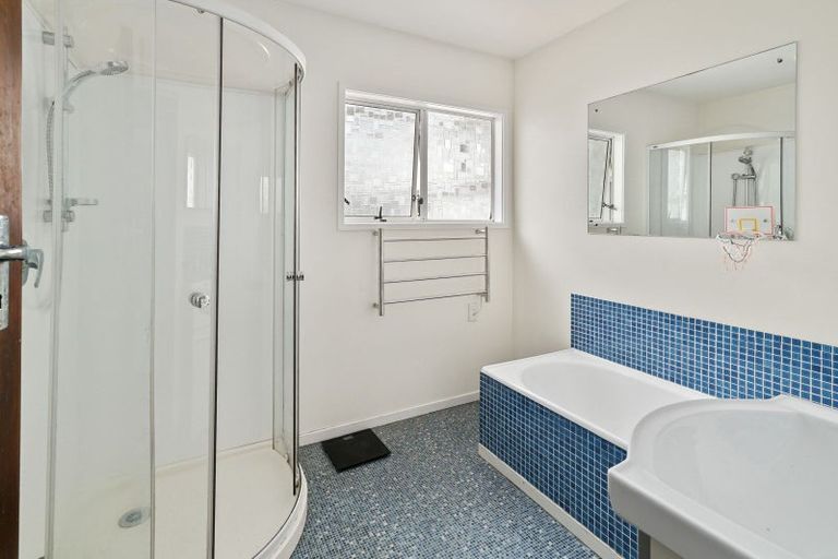 Photo of property in 1/61 Leicester Street, Stoke, Nelson, 7011