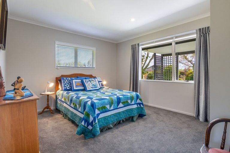 Photo of property in 18 De La Mare Drive, Leamington, Cambridge, 3432