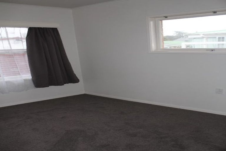Photo of property in 12 Somme Crescent, Hillcrest, Hamilton, 3216