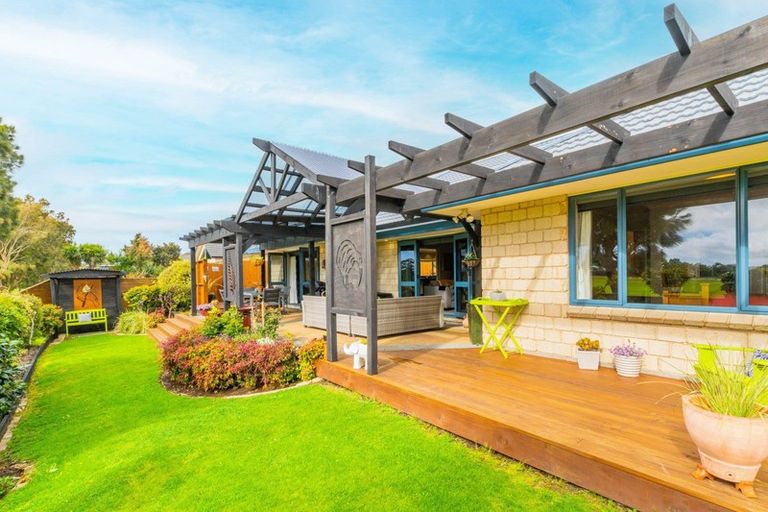 Photo of property in 54 Realm Drive, Paraparaumu, 5032