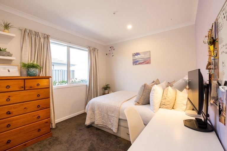 Photo of property in 14 Pukaki Place, Poraiti, Napier, 4112