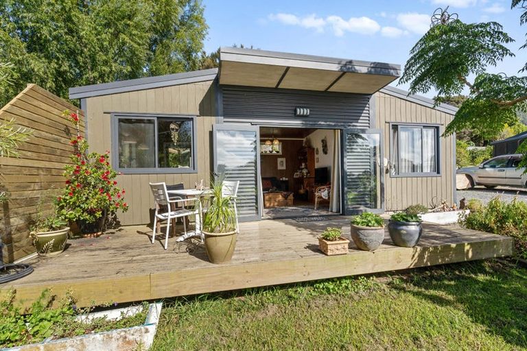 Photo of property in 303 Ody Road, Whangarei Heads, Whangarei, 0174