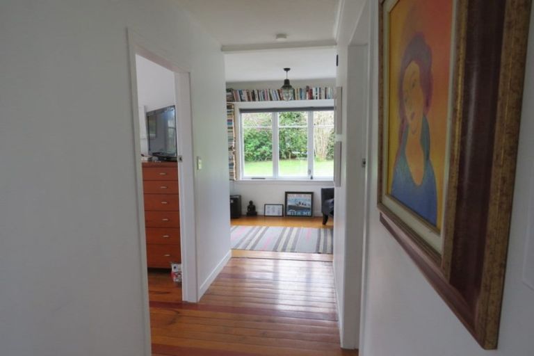 Photo of property in 28 Waimate North Road, Kerikeri, 0293