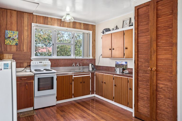 Photo of property in 15 Rimu Street, Edgecumbe, 3120