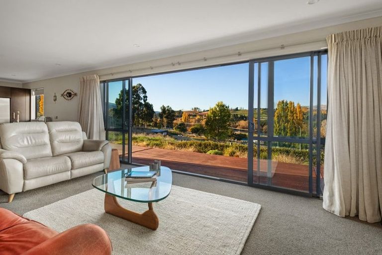 Photo of property in 23 Selkirk Street, Roxburgh, 9500