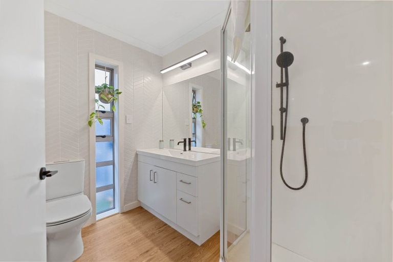 Photo of property in 4 Birchwood Lane, Hilltop, Taupo, 3330