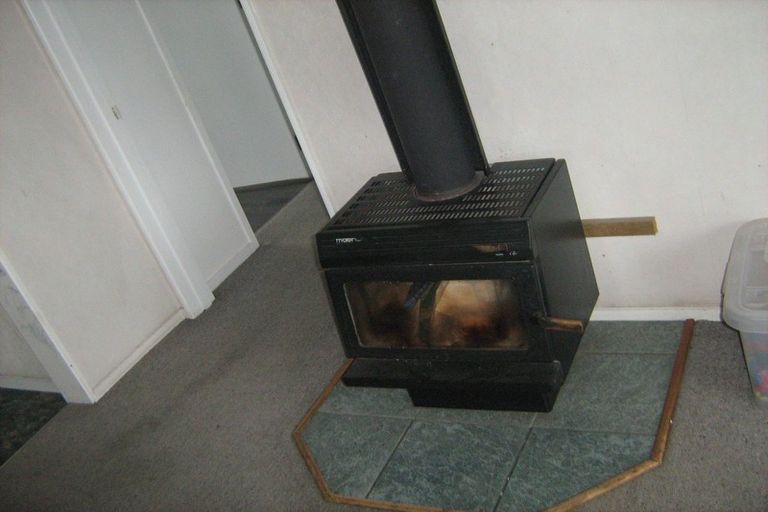 Photo of property in 32 Puriri Street, Hilltop, Taupo, 3330