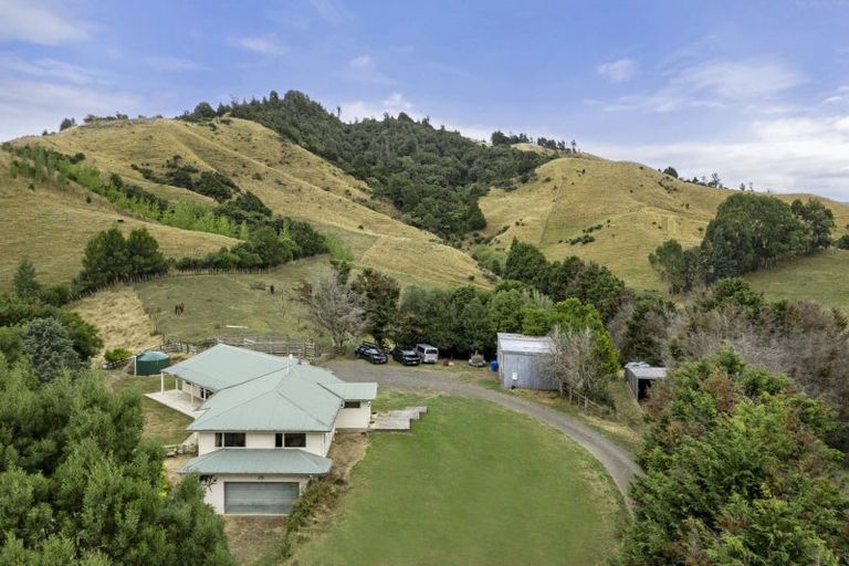 Photo of property in 1007 Old Mountain Road, Waitetuna, Raglan, 3295