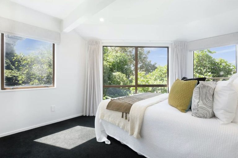 Photo of property in 50 Ferry Street, Seatoun, Wellington, 6022