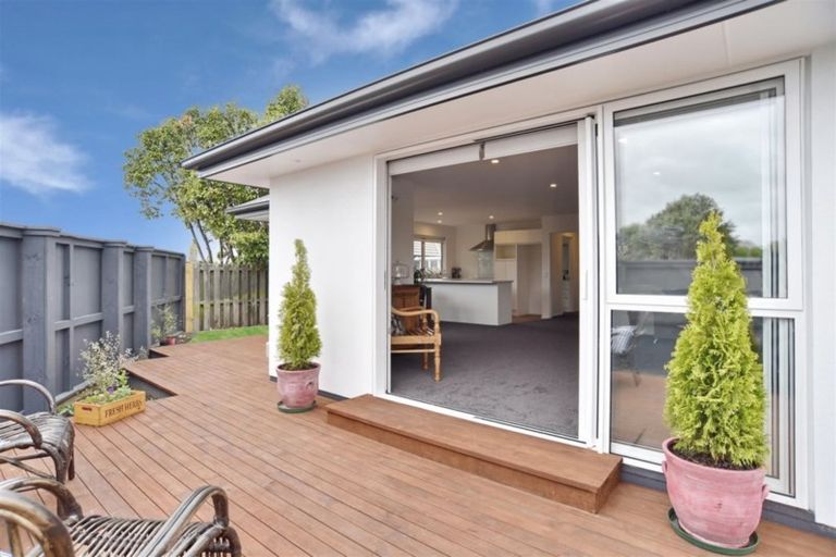 Photo of property in 84 Akaroa Street, Kaiapoi, 7630