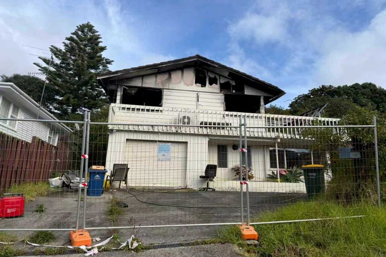 Photo of property in 64 Salamanca Road, Sunnynook, Auckland, 0620
