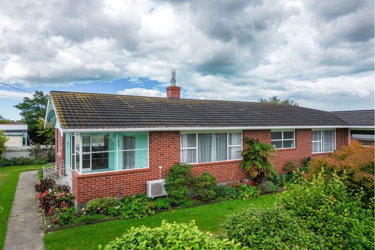 Photo of property in 2 Betten Street, Waimate, 7924