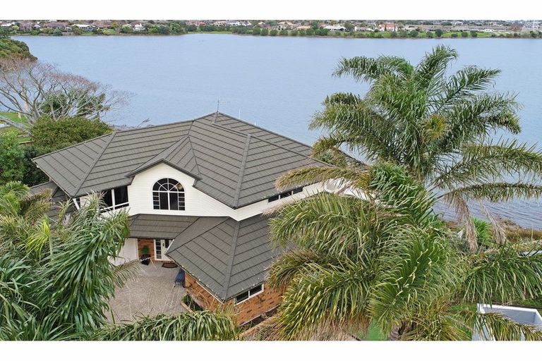 Photo of property in 62a Youngs Road, Papakura, 2110