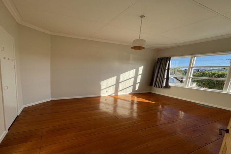 Photo of property in 26 Brixton Road, Mount Eden, Auckland, 1024