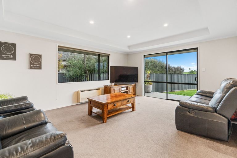 Photo of property in 27 Formby Street, Outram, 9019