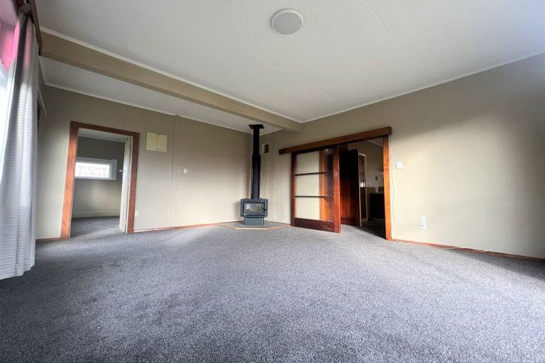 Photo of property in 27 Thyra Street, Dannevirke, 4930