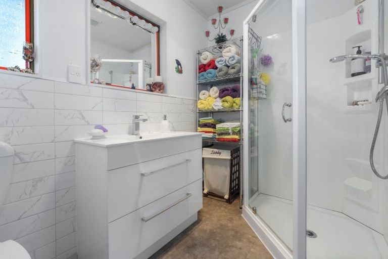 Photo of property in 404b Ngatai Road, Bellevue, Tauranga, 3110