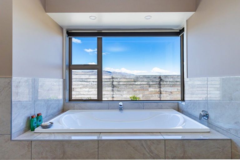 Photo of property in 15 The Drive, Twizel, 7999