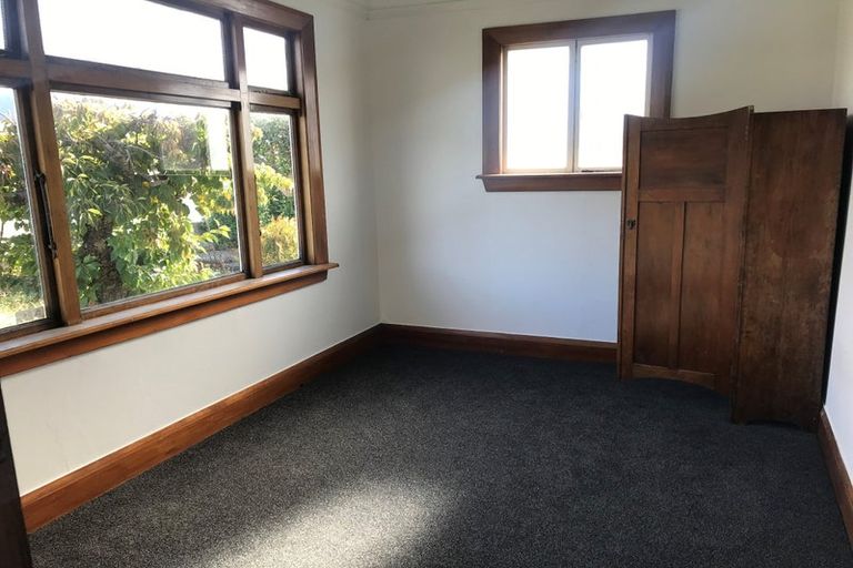 Photo of property in 1-5/65 Grey Road, Timaru, 7910