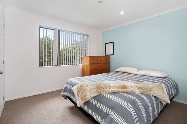 Photo of property in 7 Crispe Road, Clarks Beach, 2122