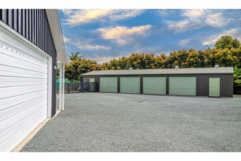 Photo of property in 68 Wiroa Road, Kerikeri, 0293