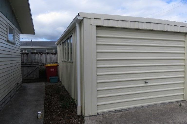 Photo of property in 4 Larnach Street, St Andrews, Hamilton, 3200