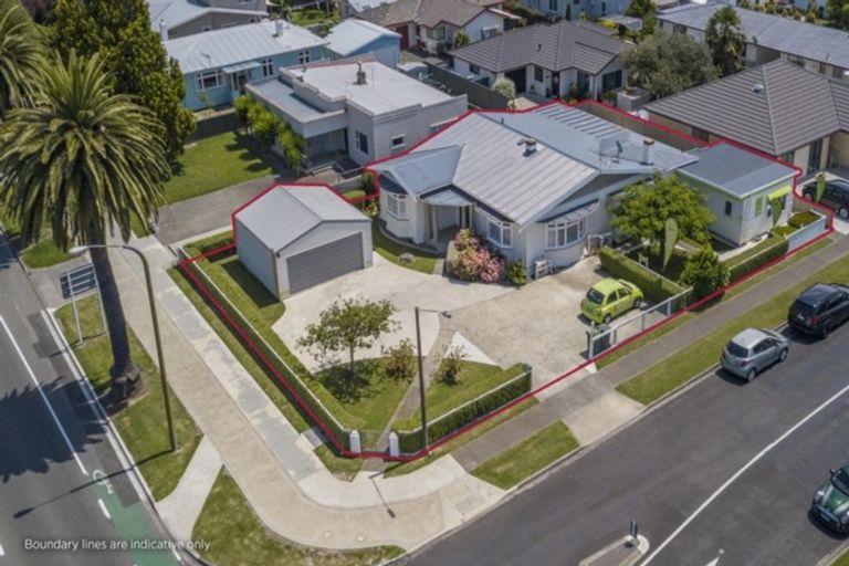 Photo of property in 2 Wilding Avenue, Marewa, Napier, 4110
