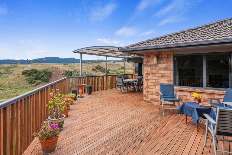 Photo of property in 9 Devoy Drive, Owhata, Rotorua, 3010