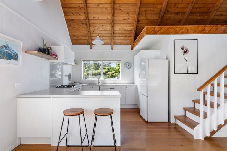 Photo of property in 164 Bambury Place, Onemana, Whangamata, 3691