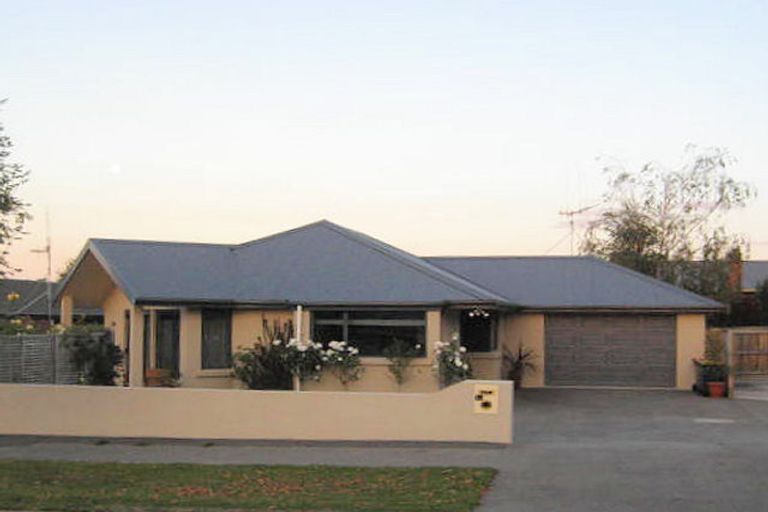 Photo of property in 1/3 Sealy Street, Highfield, Timaru, 7910