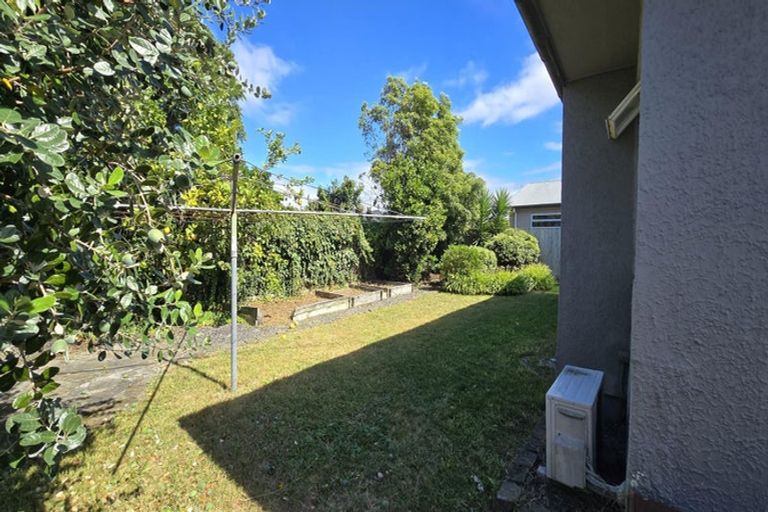 Photo of property in 17 Anzac Avenue, Onekawa, Napier, 4110