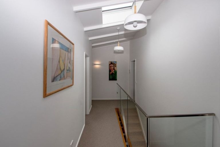 Photo of property in 29 Burns Road, Hospital Hill, Napier, 4110