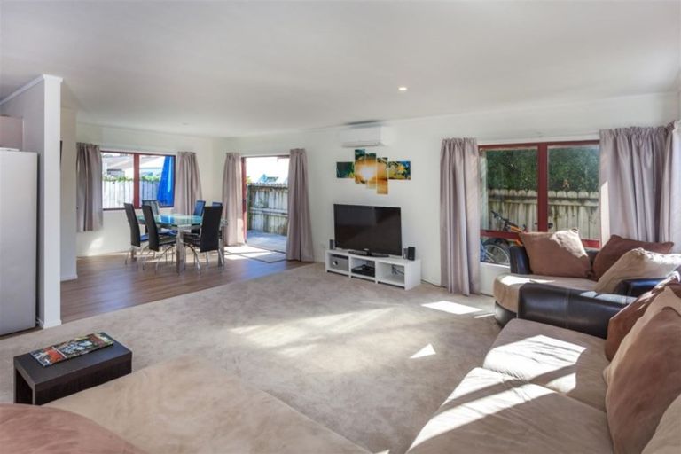 Photo of property in 1 Tudor Grove, Whitianga, 3510