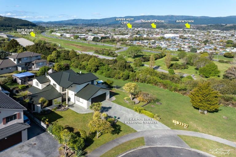 Photo of property in 2 Kirton Drive, Riverstone Terraces, Upper Hutt, 5018