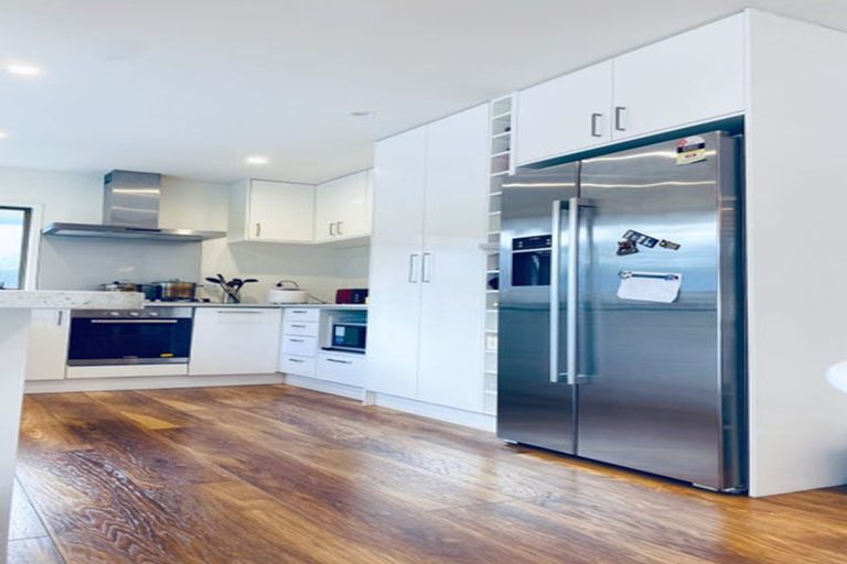 Photo of property in 41 Marywil Crescent, Hillcrest, Auckland, 0627