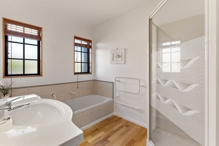 Photo of property in 1 Joshua Place, Rangatira Park, Taupo, 3330