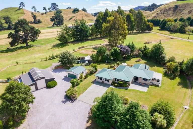 Photo of property in 35 Hurunui Lane, Kinloch, Taupo, 3377