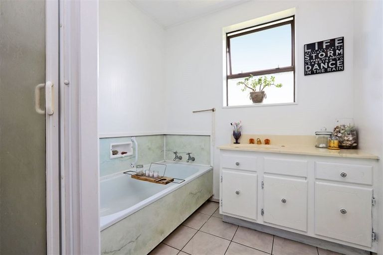 Photo of property in 3/204 Frimley Avenue, Frimley, Hastings, 4120