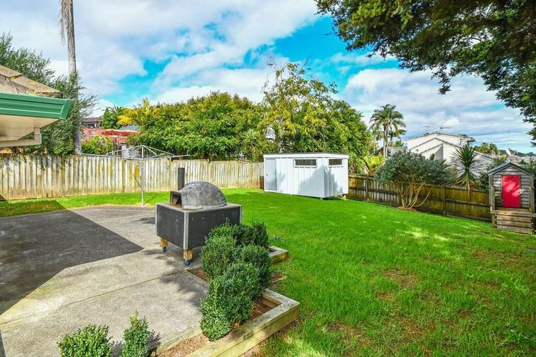 Photo of property in 46 Wairere Road, The Gardens, Auckland, 2105