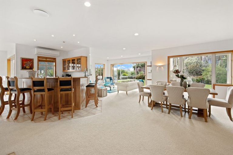 Photo of property in 82 Brownhill Road, Whitford, Manurewa, 2576