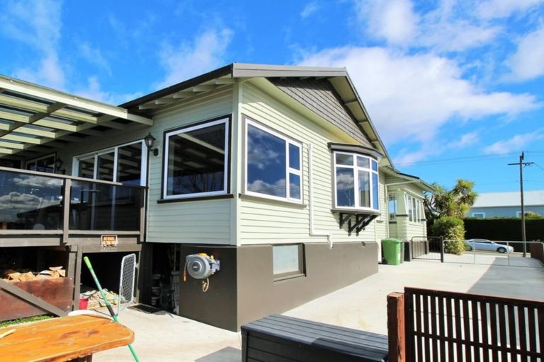 Photo of property in 57 Wharfe Street, South Hill, Oamaru, 9400