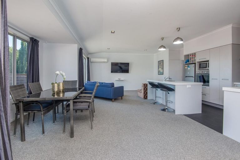 Photo of property in 31 Grandvista Drive, Green Island, Dunedin, 9018