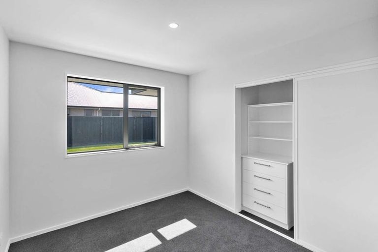 Photo of property in 36 Plover Avenue, Amberley, 7410