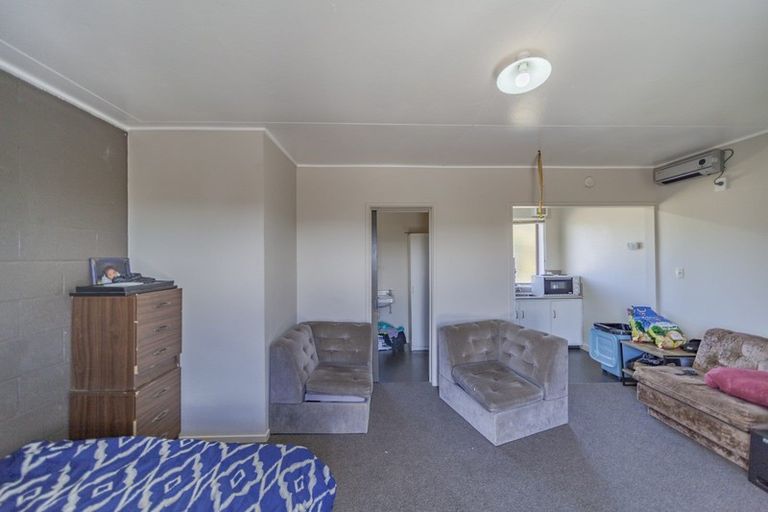 Photo of property in 1/382 Main Road North, Bay View, Napier, 4104
