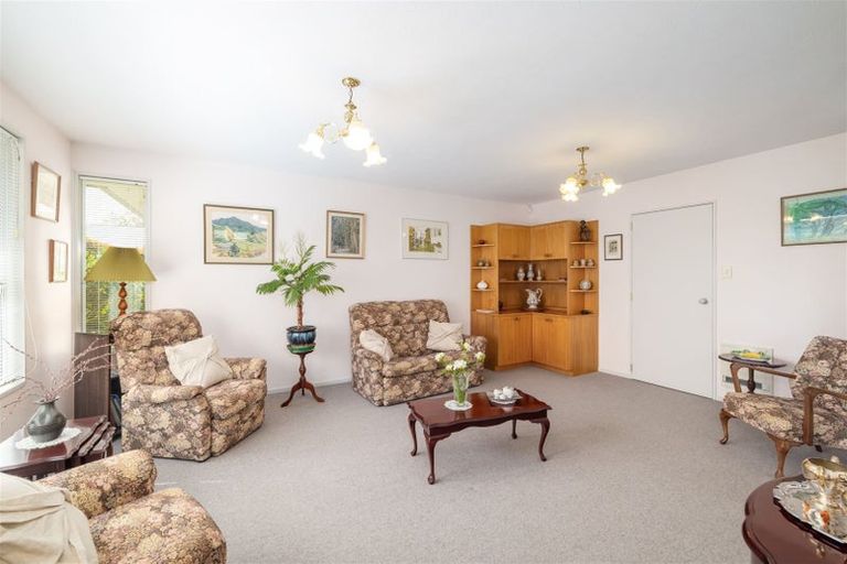 Photo of property in 2/9 Halliwell Avenue, Papanui, Christchurch, 8052